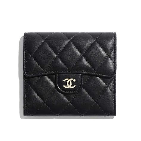 classic flap wallet pouch chanel|Chanel 19 small flap wallet.